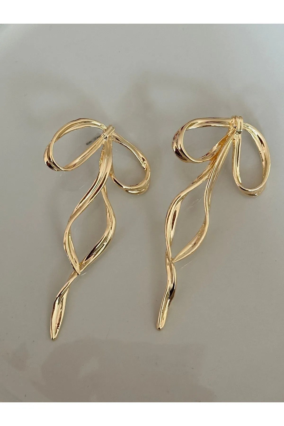 Gold Mini Big Fiyonk Küpe