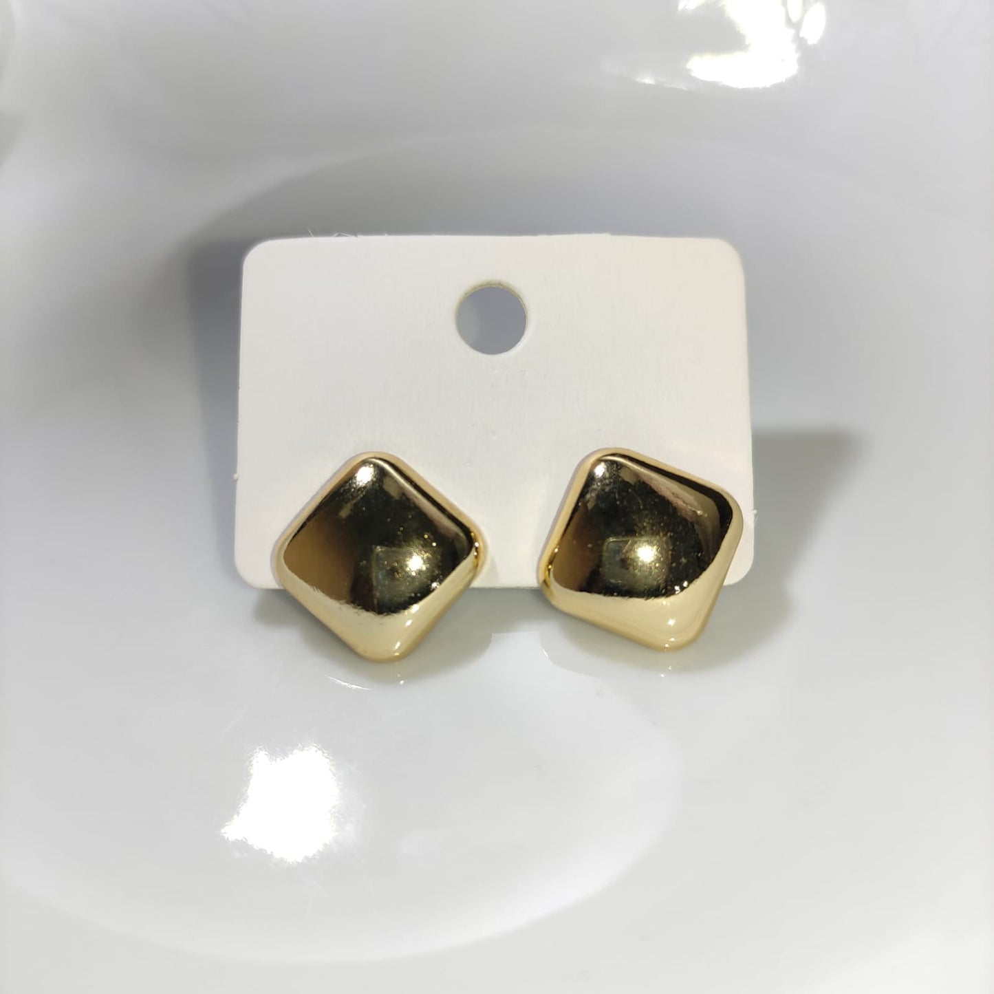 Gold Kare Küpe