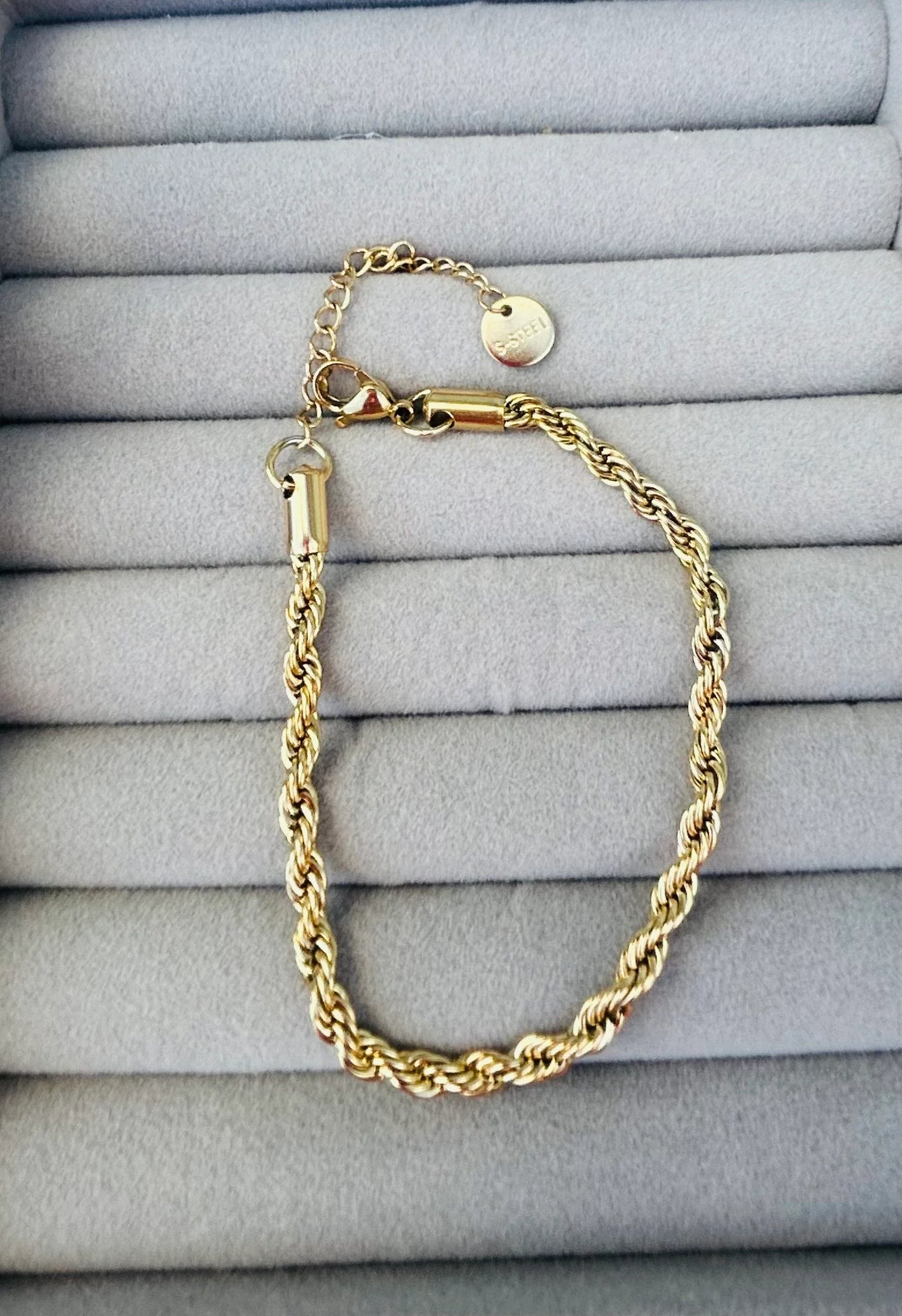 Burgu Bileklik gold